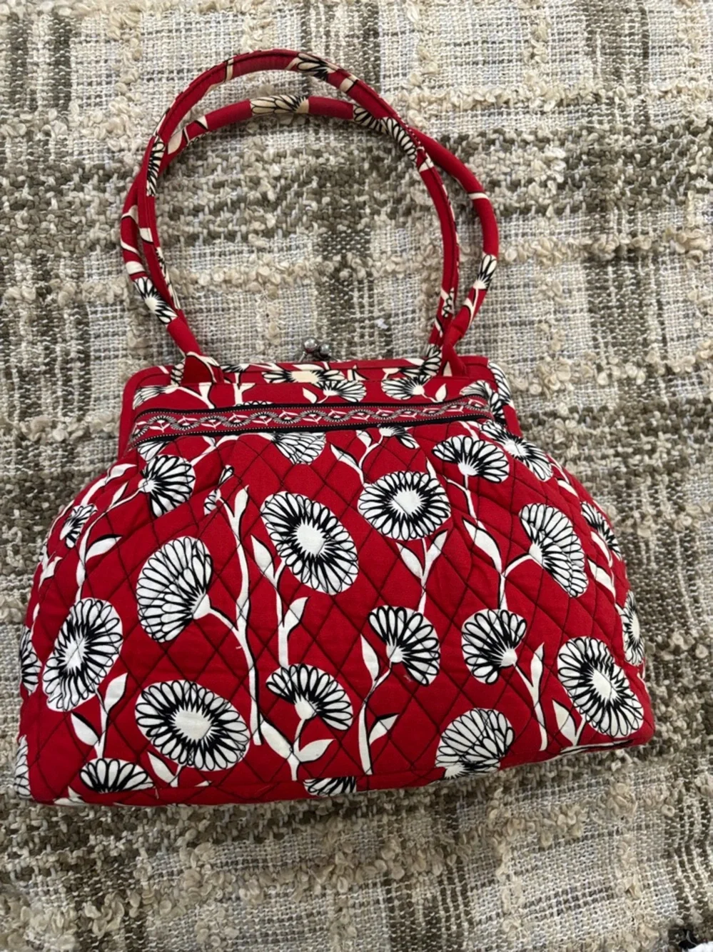 VERA BRADLEY RED DECO DAISY ALICE BOWLER Shoulder Bag‎